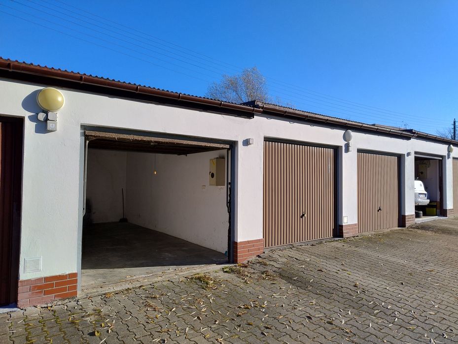 Garaż do wynajęcia, ul. Złotych Kłosów, Osiedle Złote Łany