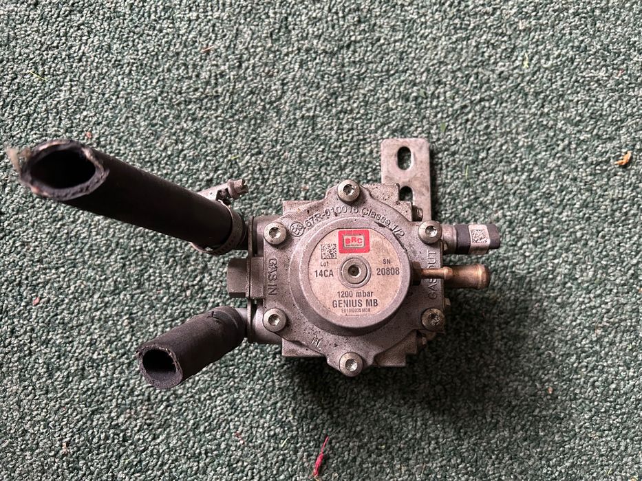 Części, pozostałości po instalacji LPG