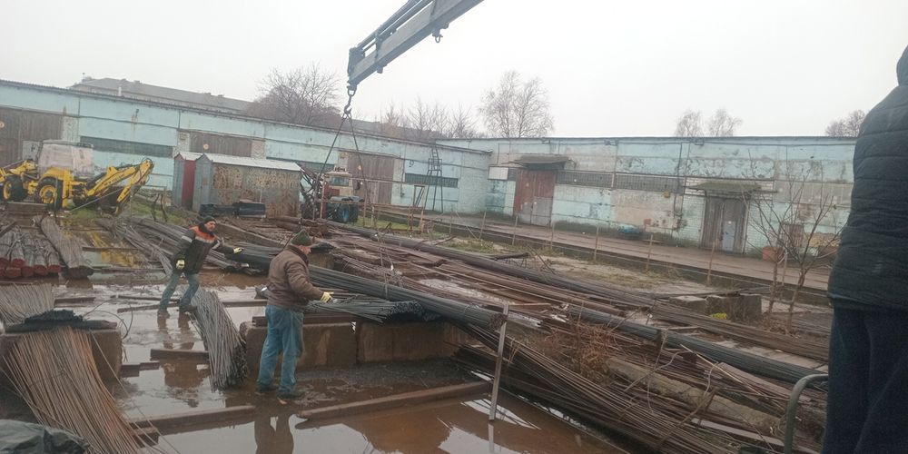 Арматура , метал, труби, сітка, дріт металобаза