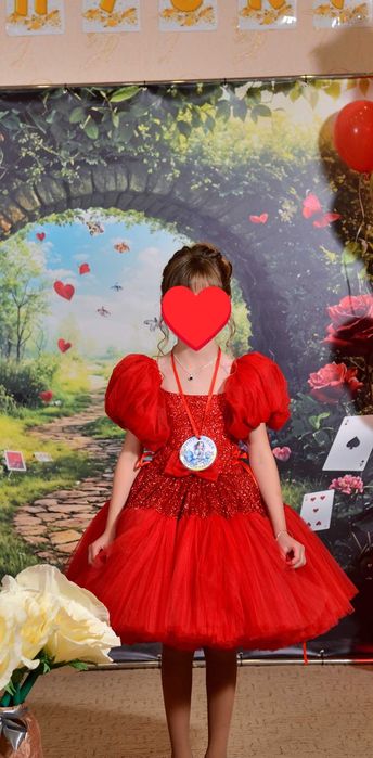 Продам дитячу випускну сукню