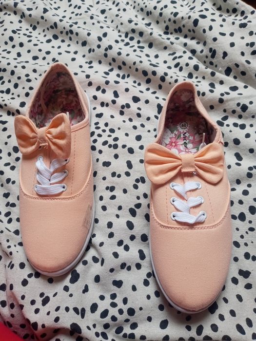 Nowe buty rozmiar 40