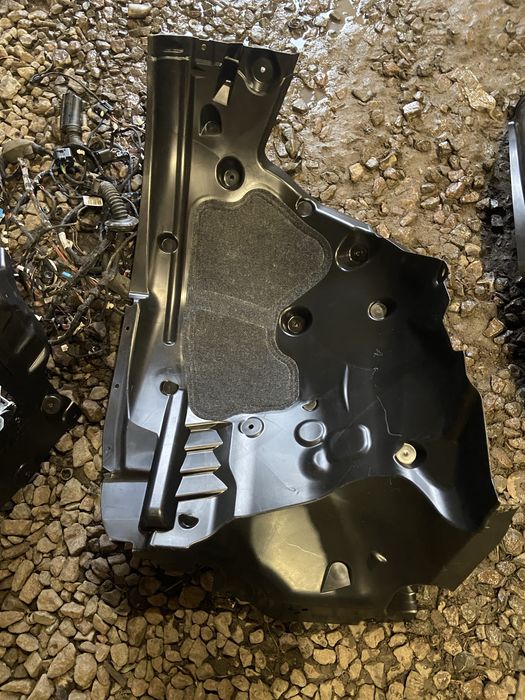 Підкрилок bmw g60 g61 задня частина підкрилки бризговик захист bmw g60