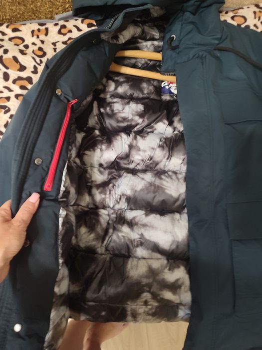 Продам зимову куртку для підлітка