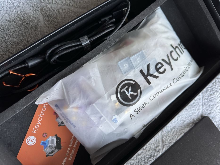 Механічна клавіатура Keychron Q8 кастомізована