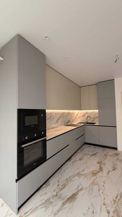 вбудована кухня на замовлення, шафа, гардеробна кімната, кабінет