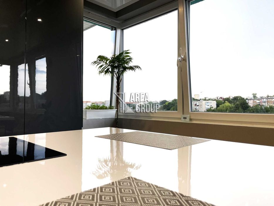 Продається стильна дворівнева квартира.