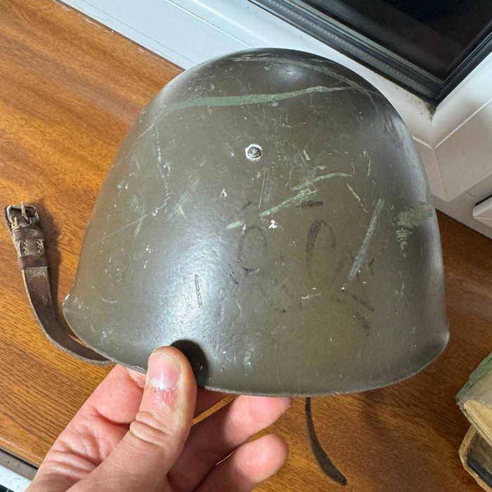 Kask Wojskowy z okresu PRL
