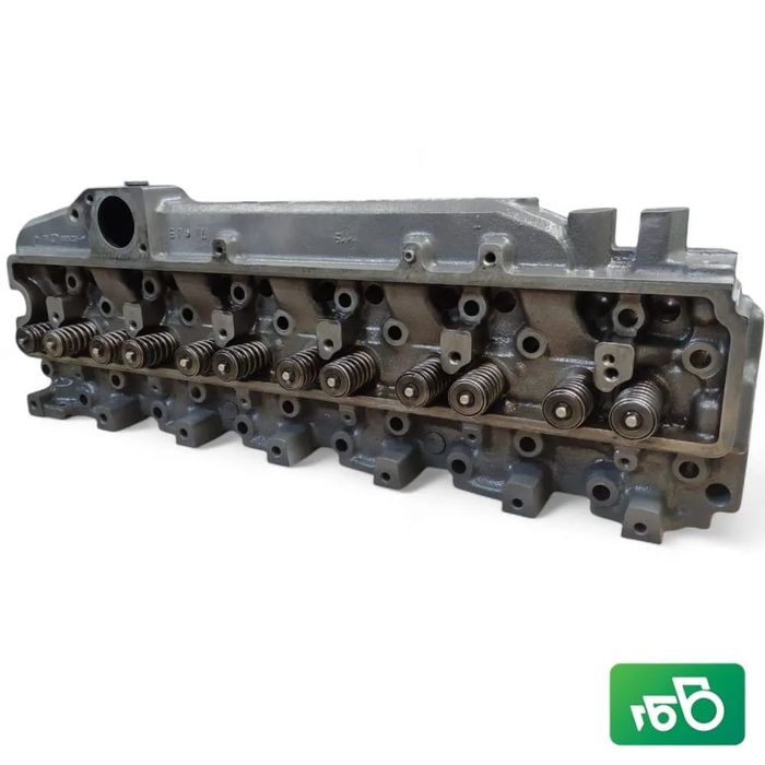 Głowica silnika R121608 JD 6068 6005021490 Claas Ares 657 ATZ