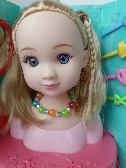 Набір стиліста "Маленька модниця" в коробці, манекен для зачісок