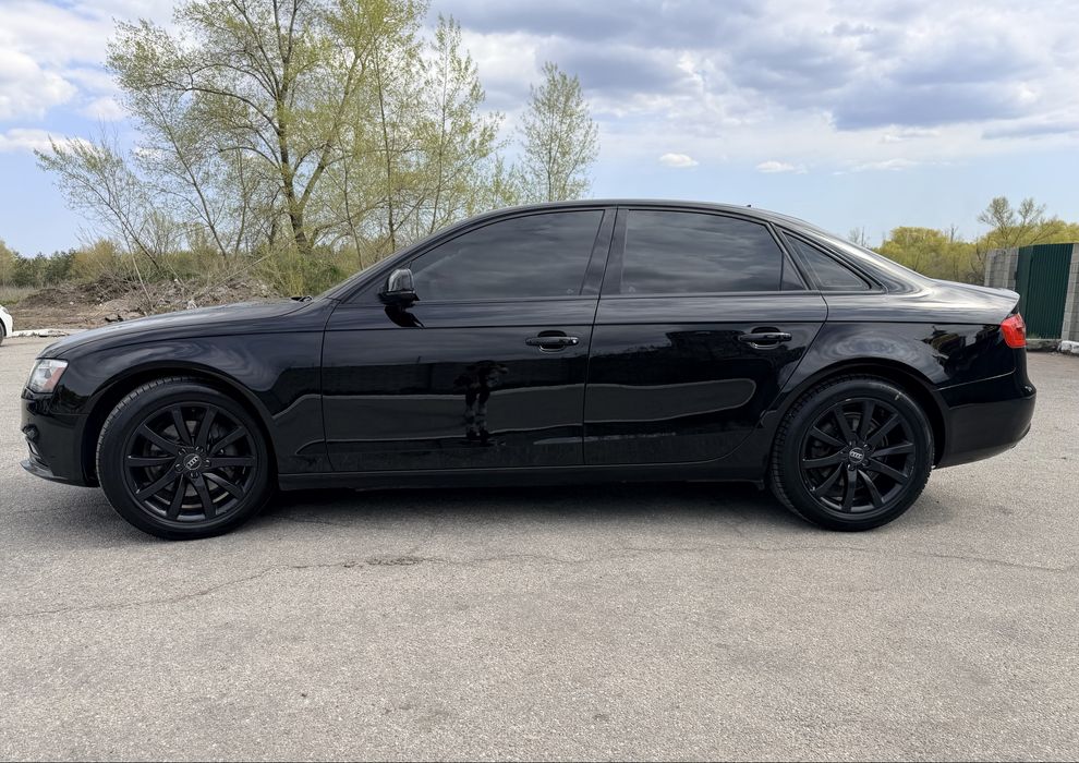 Власна Audi A4 Quattro. Bang&Olufsen. Свій ідеал