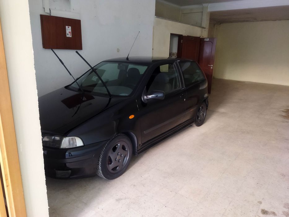 Fiat Punto GT Turbo, 1.4 Turbo IE, de garagem em muito bom estado