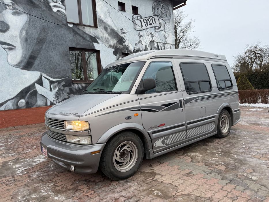 Chevrolet Astro Przywieziony z Japonii w lutym 2026  pełna faktura VAT23% cena brutto