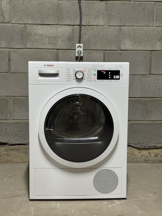 Сушильна машина Bosch WTW87541