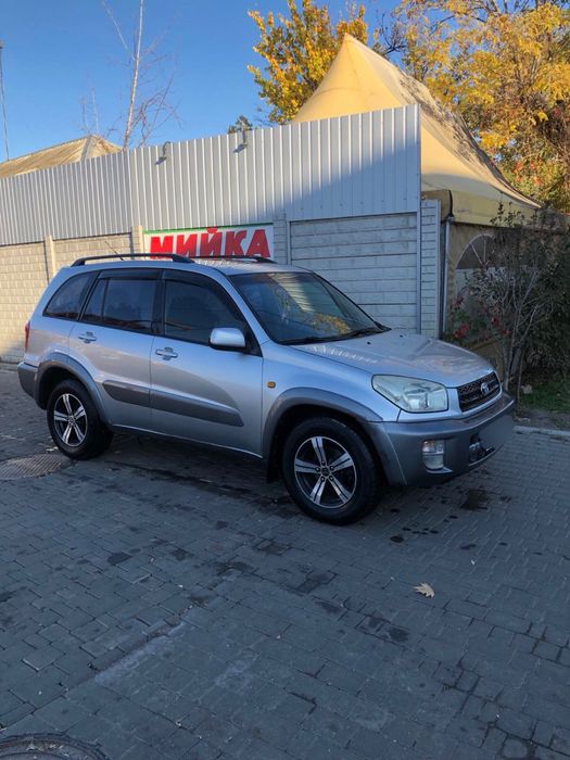 Продам Toyota Rav 4