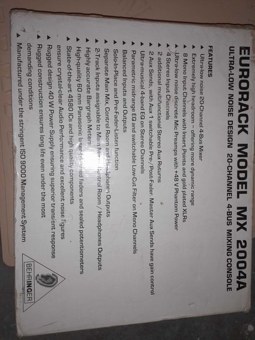 Mesa  Behringer Eurorack 2004A 20 canais