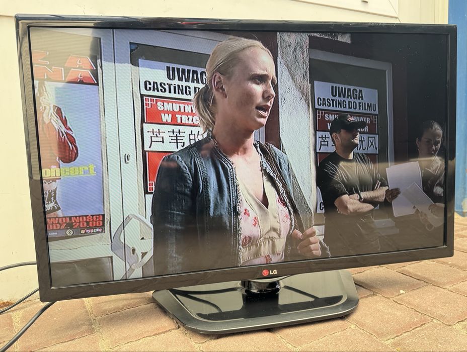 Telewizor LG 32” LED 100HZ Full HD