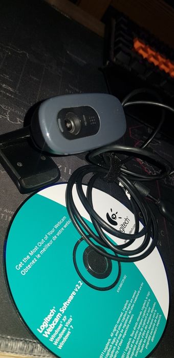 Web-camera logitech c270 / Веб-камера логитек с270