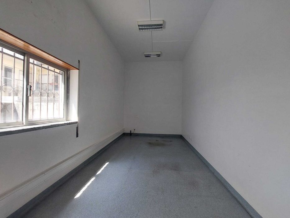 Arrendo Loja em Pombal