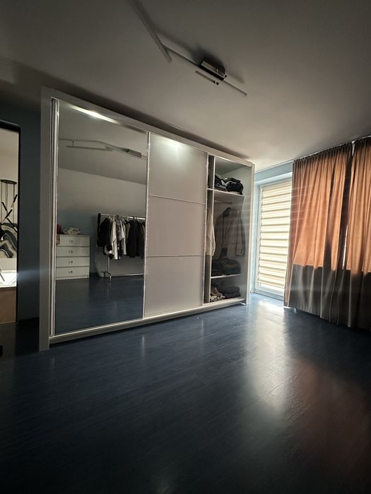 biała szafa połtsyk 210 260