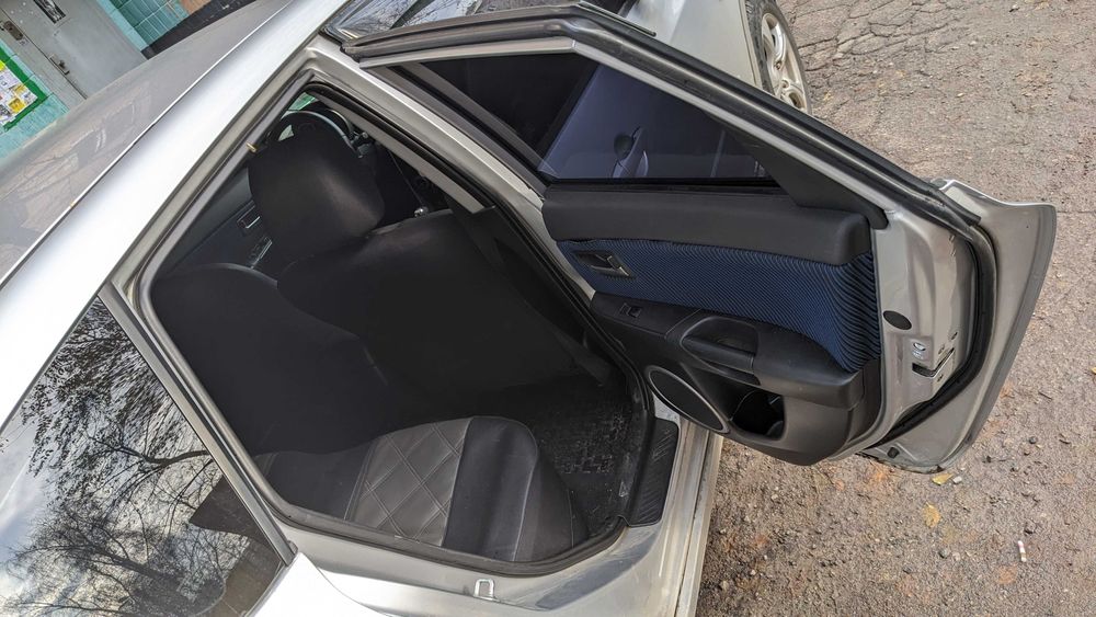 Mazda 3 хэтчбек БК