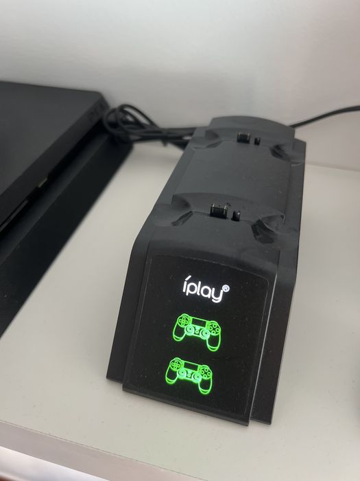 Playstacion4 500gb slime