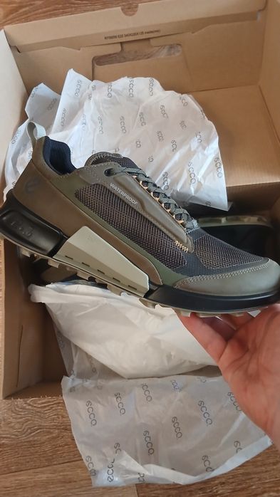 Водонепроникні кросівки ECCO Biom 2.1 X Mountain колір хакі 
Кросівки