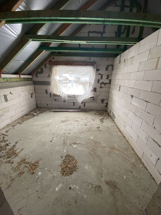 Продам будинок у передмісті Берегова