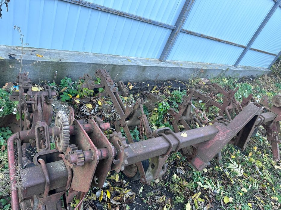 Продам  МТЗ 80та причіпні ДО нього  все всправне