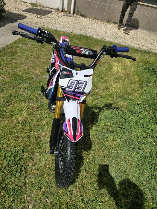 Mini motocross gasolina de cilindrada 110 vários cores disponíveis novo
