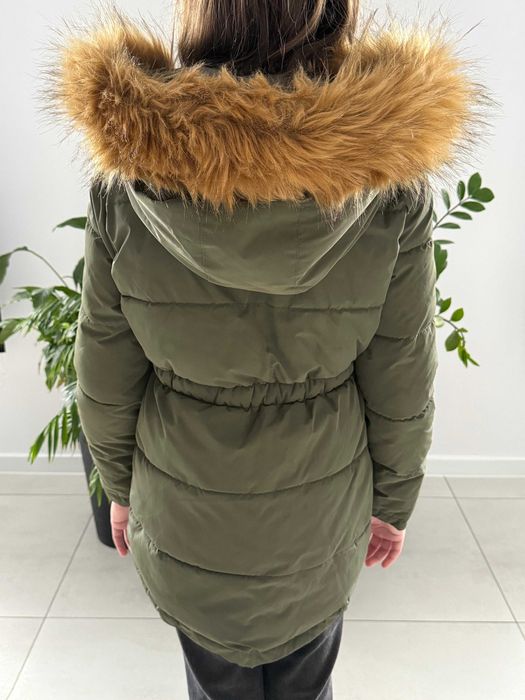 Kurtka zimowa dziewczęca