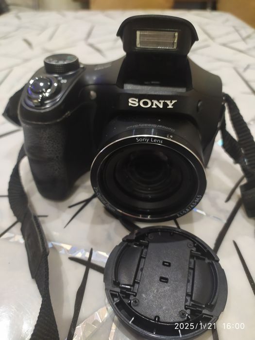 ФотоапаратSony DSC-H100