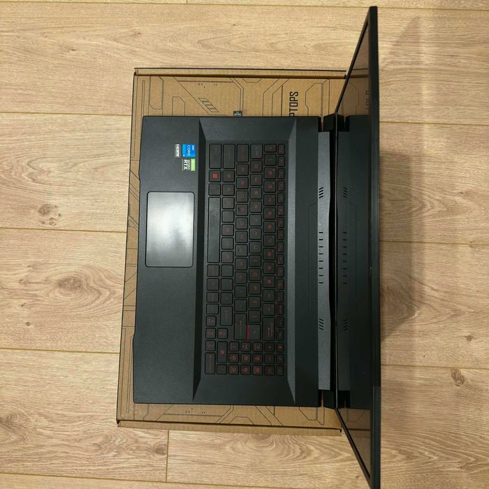 Laptop MSI GF76 | 17,3" i5 RTX SSD