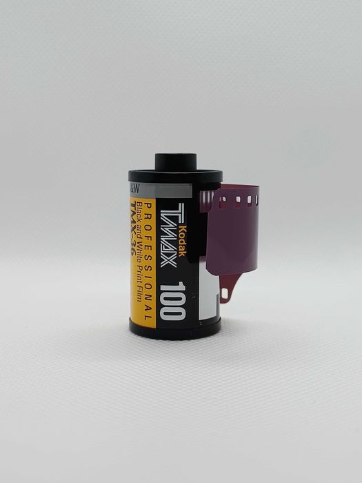 Rolo fotográfico Kodak TMax 100 Professional (35mm)