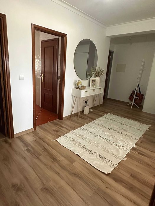 Apartamento T2 Santa Eugenia c/garagem fechada