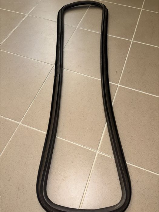 Ущільнювач вітрового (лобового) скла ЗІЛ-130, ЗІЛ-131