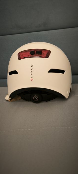 Capacete OLSSON com luz