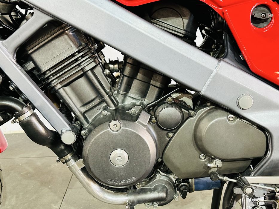 Honda NTV650 мото з європи (2800$)