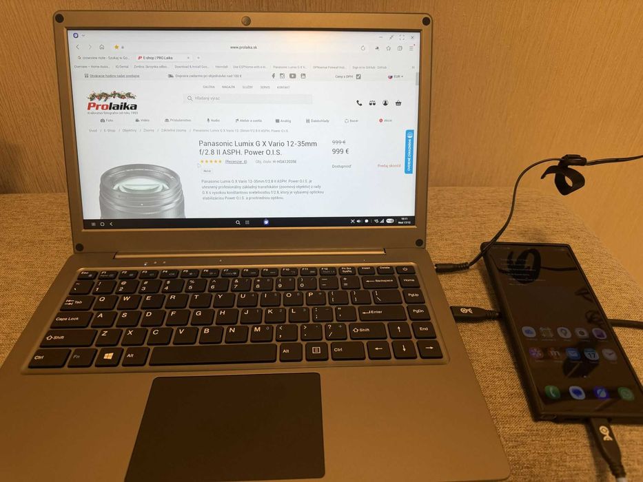 Crowview Note lapdock - ekran z klawiaturą i touchpad w formie laptopa