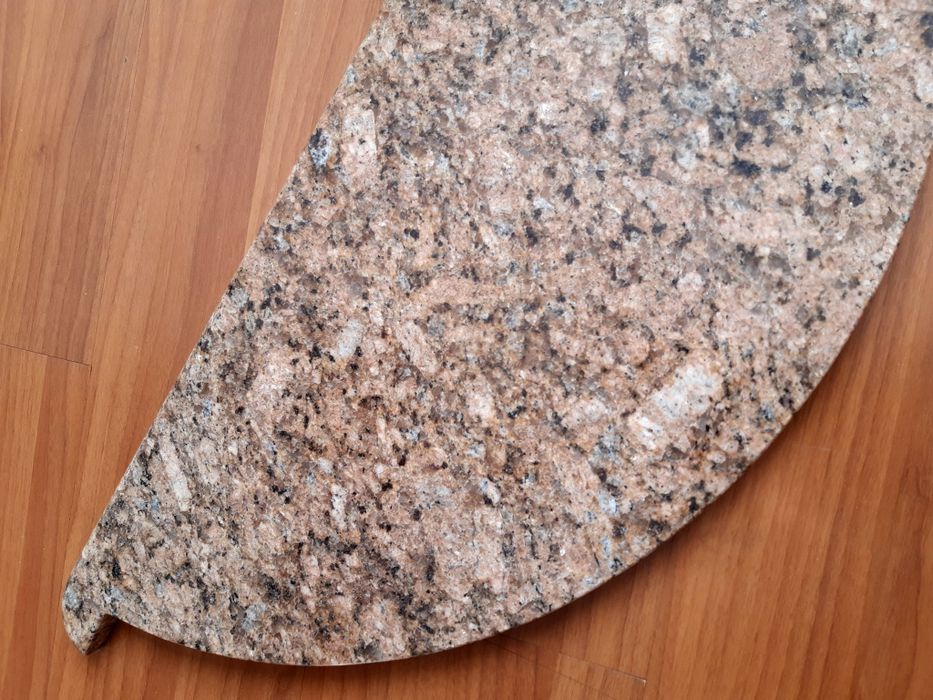 Столешница из гранита