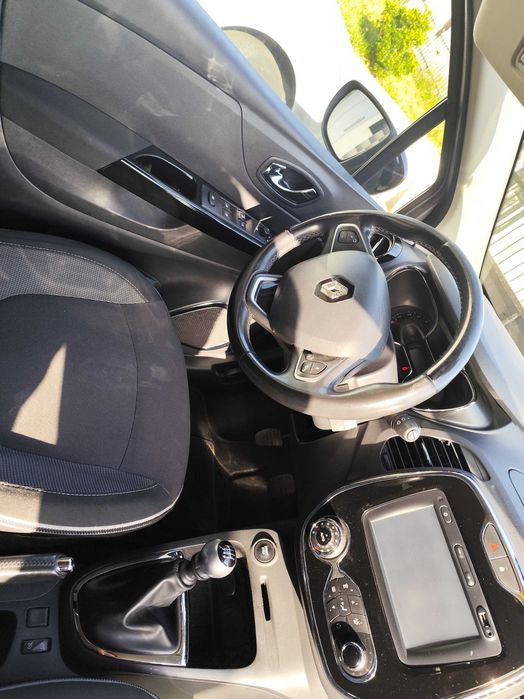 Renault Captur — fotografia 7