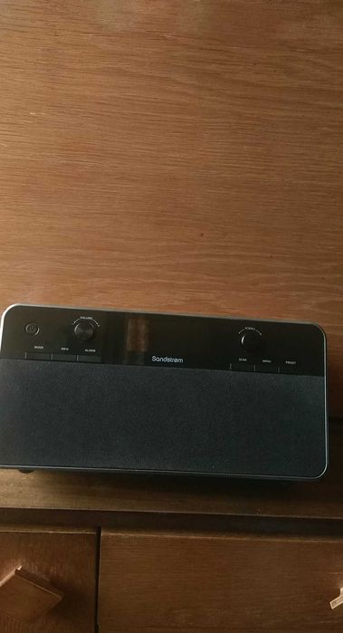 GRATIS  Radio DAB + Sandstrom