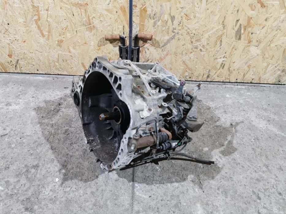 Тойота verso МКПП