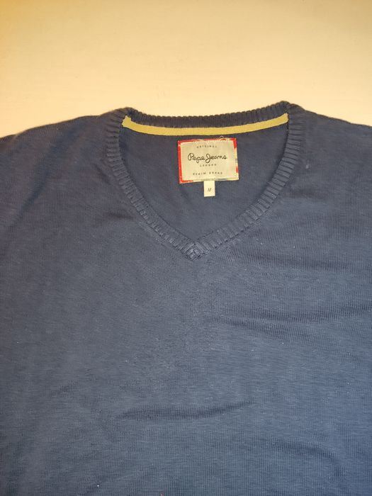 Polo azul escuro