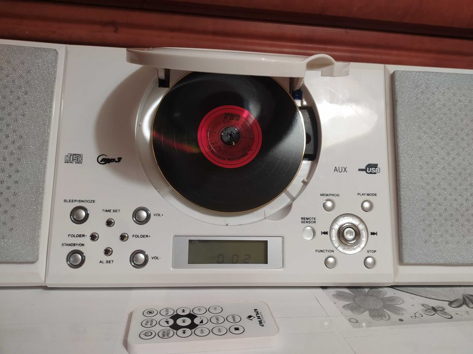 Wieża AUNA MC-120 FM, CD, USB, AUX + pilot