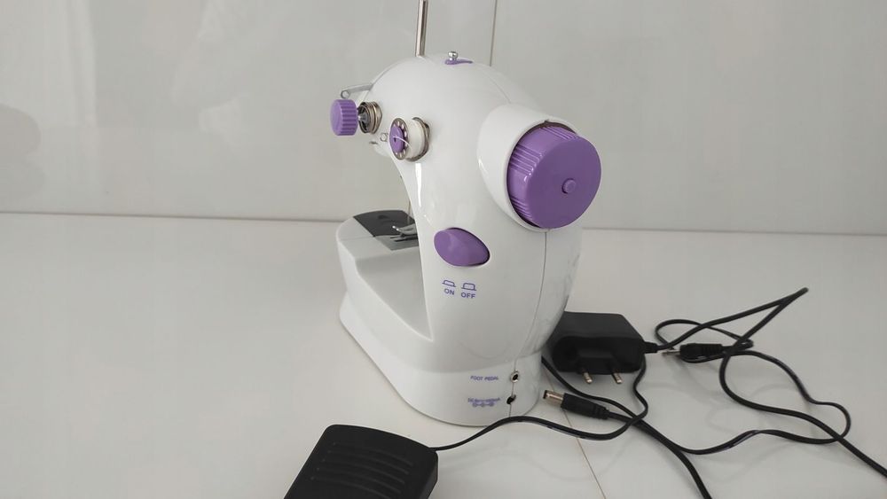 Maszyna do szycia Sm-202a/ B0799d3g5j