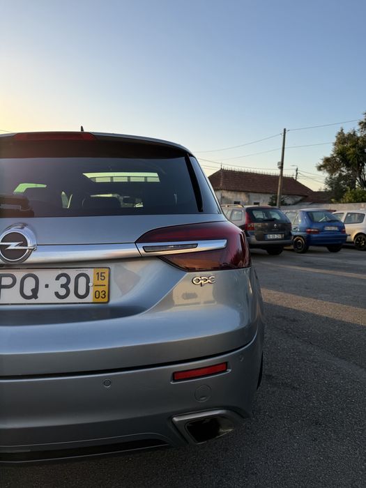Opel Insignia Sports Tourer 2.8 V6 Turbo OPC 4x4 325CV — photo 2