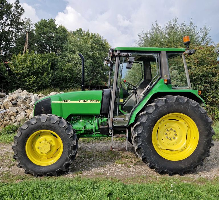John Deere 3410 . 3310 . Renault Ceres . Renault 8534 TX