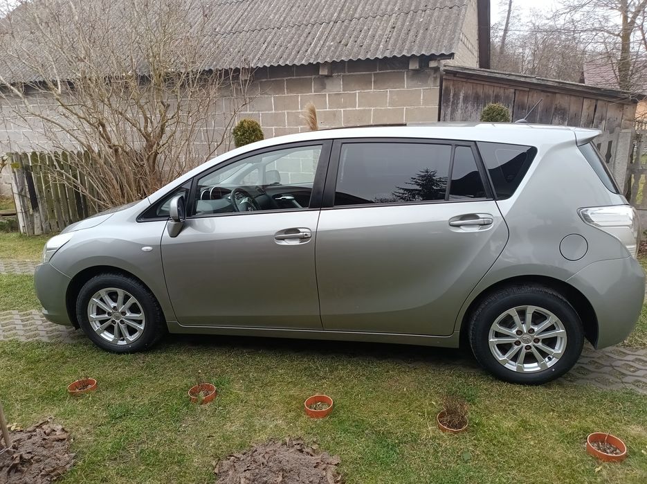 Toyota Verso 1,8 benzyna