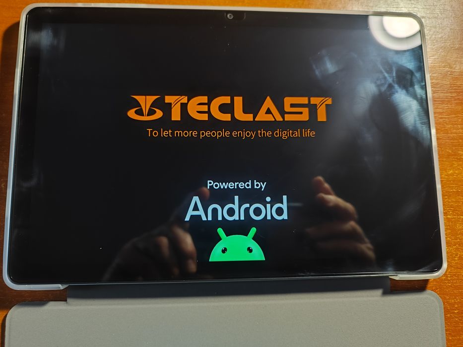 срочно планшет Teclast M50  6/128