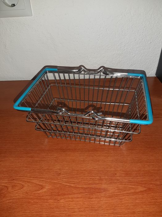 Miniaturas de compras64738609134595122